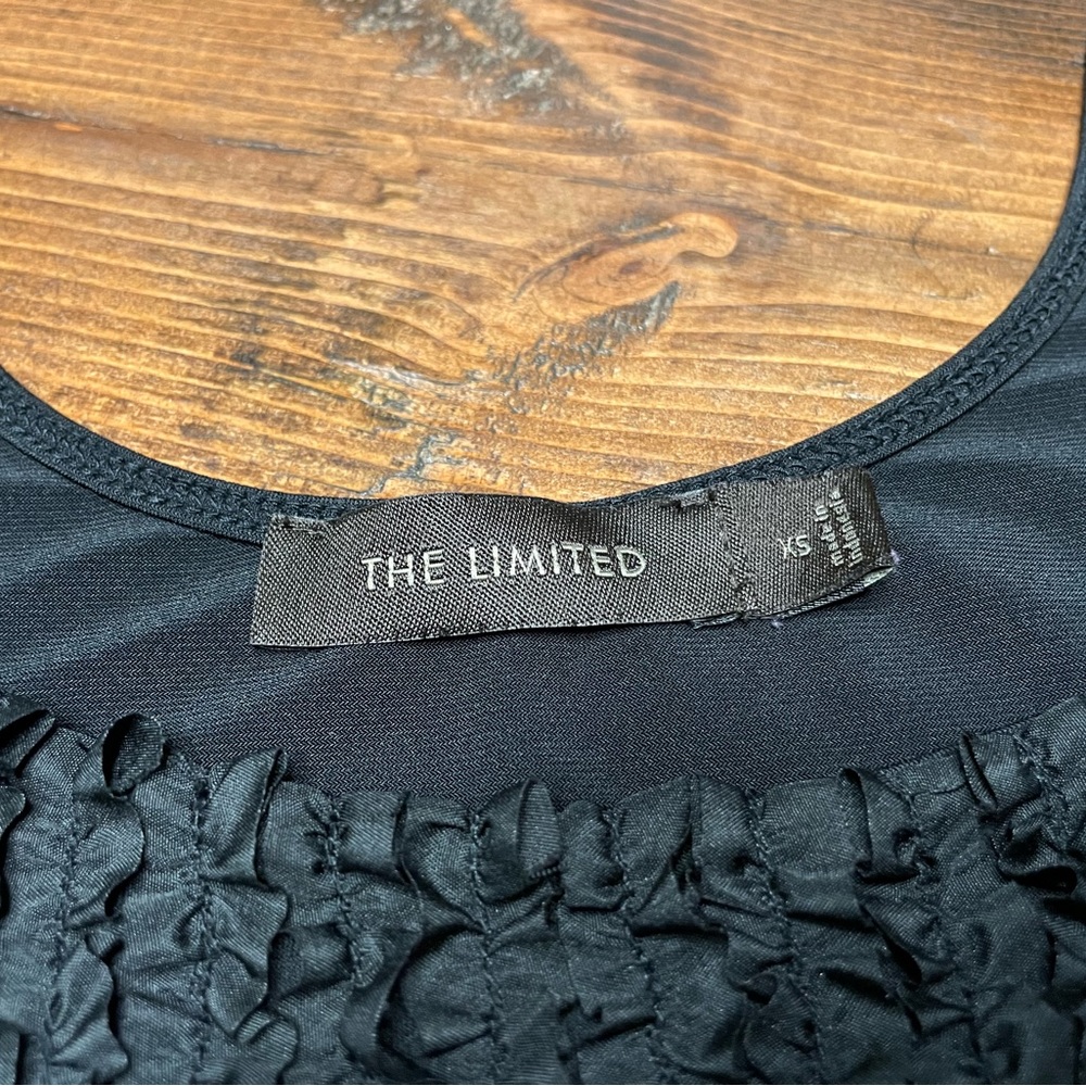 *SALE* 🖤Vintage Y2K The Limited Black Detailed Tank Top XS🖤 - Picture 4 of 8